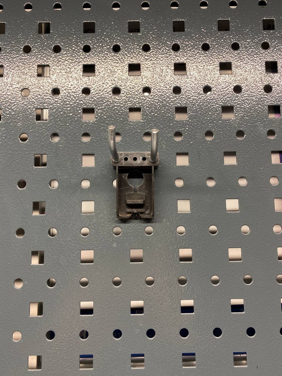 Крючок двойной 38 мм