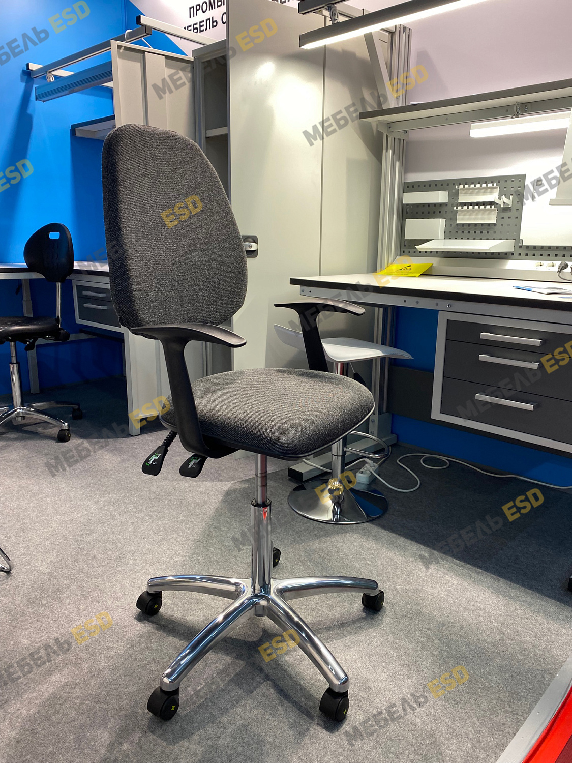 Стул антистатический лабораторный T-200 ESD